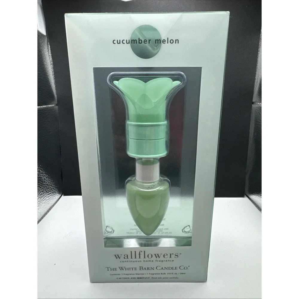 Bath & Body Works Wallflowers White Barn‎ Candle Cucumber Melon Retired Rare NIP